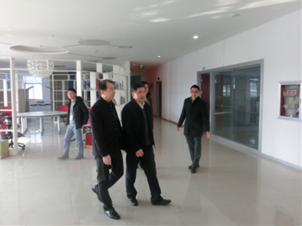 江苏省科协领导来慧聚药业开展专题调研